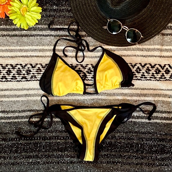 Body Glove Other - 💛 Triangle String Bikini